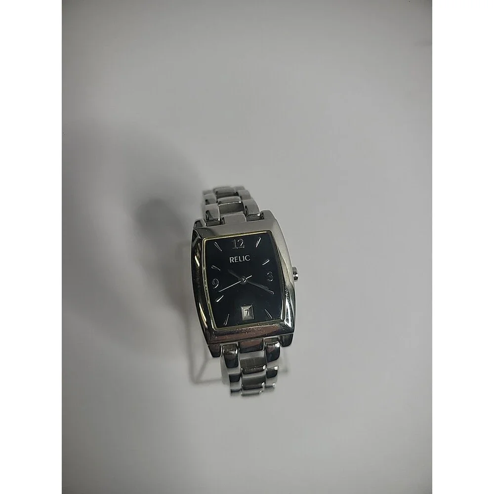 Vintage Relic Womens Wristwatch Watch Black Silver Tone‎ Date Analog